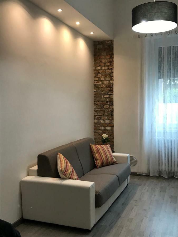 Dimora Milano Apartment ภายนอก รูปภาพ